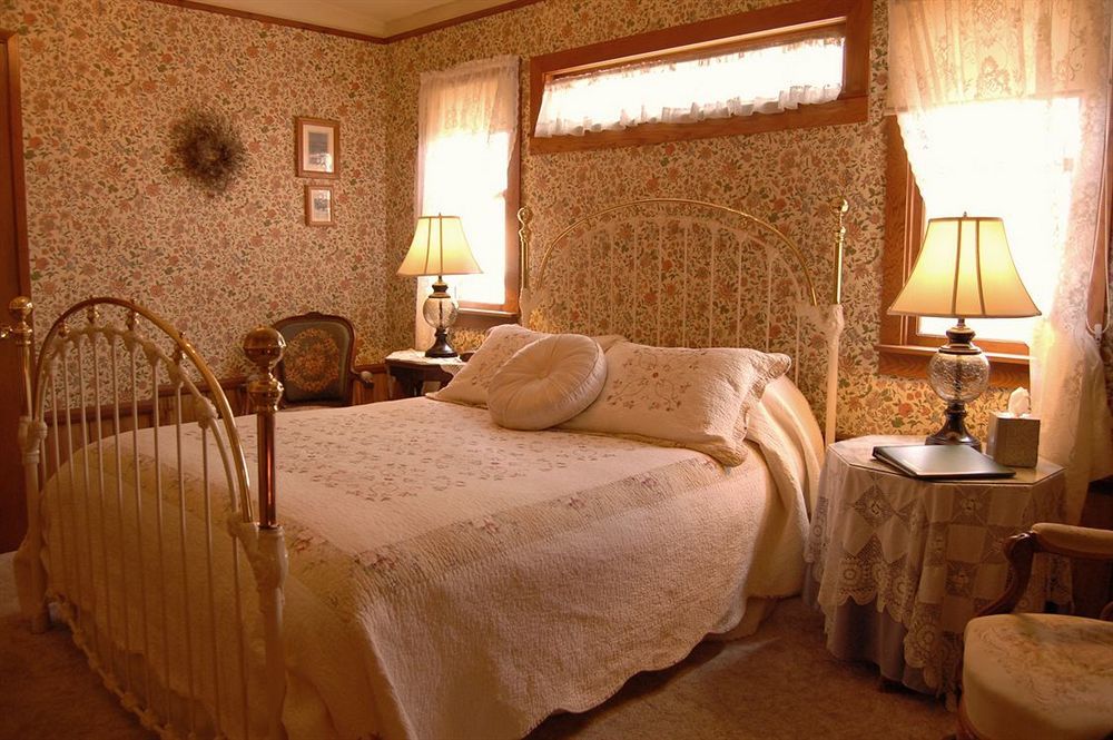 Country Inn Guesthouse Форт-Брэгг Экстерьер фото